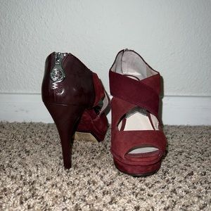 🍷Burgundy MK heels